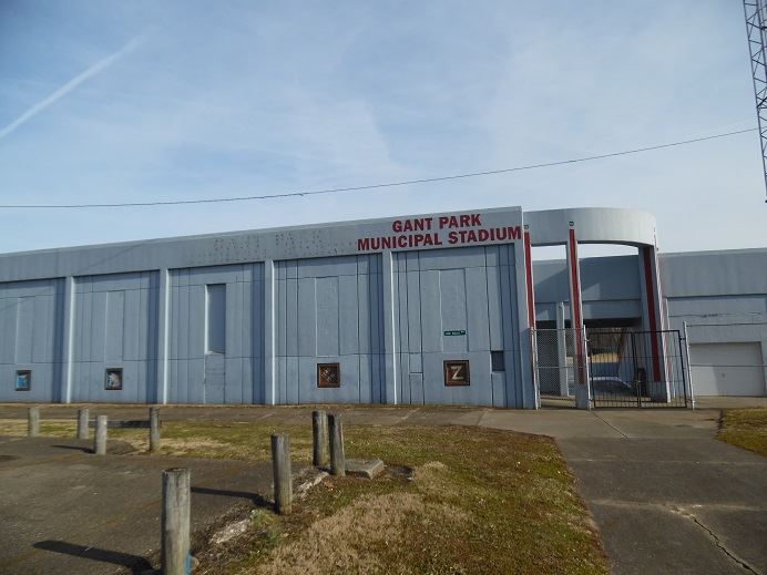 Gant Stadium 1